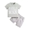 Ensembles de vêtements pour bébés garçons, tenue d'été pour mamans, petit homme, manches courtes, lettres imprimées, t-shirt, short solide, 2 pièces