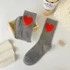 Kadınlar SOCKS sevimli tatlı aşk kalp desen komik mutlu bahar sonbahar Japon Kore harajuku kaykay uzun pamuk lolita