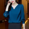 Kvinnors blusar högkvalitativa eleganta modepärlor Chic Office Lady Shirt Business Casual V Neck Långärmad solid lös blus Toppkvinnor