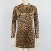 Casual Dresses Women Leopard Print Mini Dress Turtleneck långärmad Vintage Retro Ladies Chic Party Club Vestido Sexig