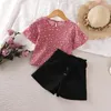 Комплекты одежды, детские летние милые топы и шорты с короткими рукавами в иностранном стиле в горошек, накидка с цветочным принтом для маленьких девочек