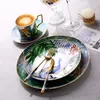 Plattor Style Forest Animal Tiger Mönster Tabeller Ben Kina Porslinplatta med Golden Edge Western Dish Ceramics Dinner