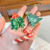 ヘアアクセサリーかわいいフレンチクリスマスツリーヘアピンチェリークロークリップ付きの面白い常緑樹サメグラブバンズクリップ