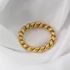 Cluster-Ringe, 4 mm, minimalistischer Edelstahl, niedlicher gedrehter Kettenring für Frauen und Mädchen, 18 Karat vergoldet, geflochten, wasserdicht, Schmuck, Geschenk