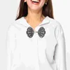 Broches Vintage Cardigan pull Clips papillon aile conception strass Cape col fermoirs robe chemise broche