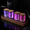 Nixie Tube ClockカラフルなLEDデジタルテーブルクロックUSB搭載目覚まし時計ベッドルームデスクのための大きなディスプレイクロック240131