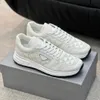 24S Designer Heren Americas Cup Runner Sportschoenen Driehoeksneakers met reliëf Heren Lakleer Technische stof Flexibele rubberen zool Witte sportschoenen Wandelschoen