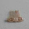 Grampos de cabelo SLBRIDAL Handmade Cobre Zircão Pérolas de Água Doce Nupcial Pente Pin Headpieces Mulheres Acessórios de Jóias