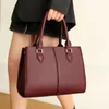 Borsa firmata Borse a tracolla Borse di lusso Totes Moda donna WOC Cross Body Busta in pelle Messenger Pelle di vitello nera Classica