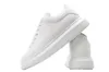 Designers Baskets surdimensionnées Chaussures de sport Femmes Hommes Blanc Noir Cuir Velours Espadrilles Baskets Appartements Plate-forme en dentelle avec boîte d'origine