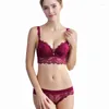 Soutien-gorge Ensembles Europe Sexy Dentelle Fleurs Broderie Soutien-Gorge Ensemble Réglable Femmes Sous-Vêtements Push Up Romantique Bourgogne Plus Taille Lingerie Culotte