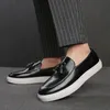 Italië Casual Summer Leather Loafers Office voor het besturen van mocassins comfortabele slip on Party Fashion Shoes Men 240129