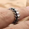 Cluster Rings Personality Stainless Steel Spine Men's Versatile Punk Skull Centipede Jewelry Accessories Casual Finger Gifts
