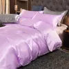 Luxury Rayon Satin sängkläder Set Däcke Cover Set Single Double King Size Bedding Kit 2PCS3PCS4PCS Bed Cover Bed Linen Set 240127