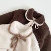 Winter Baby Mantel 03 Jahre geboren Junge Mädchen Lamm Wolle Warme Jacke Tasche Samt Strickjacke Outwear Kinder Kleidung 240125