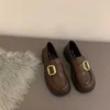 Sapatos de vestido Mocassins de sola grossa para mulheres verão e outono novo estilo JK uniforme em forma de feijão único sapatos inglês preto pequeno couro