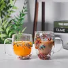 Tassen 1 Stück Kreative doppelwandige Glasbechertasse mit trockenen Blumen-Meeresschneckenmuscheln glitzert Füllungen für Kaffeesaftmilch