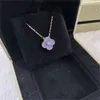 Luxury Love Clover Designer Van Charm Pendant Halsband för kvinnor Lätt Purple Stone Diamond Goth Sailormoon Moissanite Chain Choker Halsbandsmycken