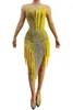 Scenkläder sexig gul tofs rhinestone fransar klänning mesh transparent födelsedag firar stenar dansare se genom kostym