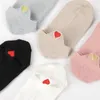 Femmes chaussettes mignon broderie amour coeur mode talon drôle avec paillettes rouge cheville courte Sokken livraison directe