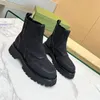 Botas de tobillo de lona de diseñador Mocasines con cordones Bota Hombres Mujeres Media bota beige Zapatos de mujer clásicos Botas de nieve para otoño de invierno Bota de nailon 1.25 08