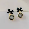 Boucles d'oreilles pendantes pour femmes, bijoux à la mode, couleur noire, nœud papillon Cube en cristal, nœud carré, joli cadeau, 2024
