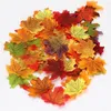 Fleurs décoratives 50 pièces/ensemble feuilles d'érable en soie artificielle feuille de simulation bricolage Halloween mariage multicolore automne automne décor de fête à thème