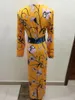 Sıradan Elbiseler 2024 Tasarımcı Lüks Maxi Elbise Kadınlar Uzun Kollu Sarı Geometri Baskı Streç Jersey İpek Spandeks