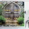 シャワーカーテン中世のカーテンキャッスルゲートバスの素朴な木製シールド木製ドア歴史的なヴィンテージホームバスルーム