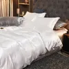 Luxury Rayon Satin sängkläder Set Däcke Cover Set Single Double King Size Bedding Kit 2PCS3PCS4PCS Bed Cover Bed Linen Set 240127