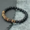 Braccialetti con ciondoli Bracciale con buccia di cocco naturale per uomo Bracciale con perline di roccia vulcanica nera con occhi di tigre smerigliati vintage Sodalite