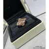 Ringe Vintage Cluster-Ringe Van Clover Cleef Ring Designer Kupfer mit 18 Karat vergoldeter roter Perlmuttblume Vierblättriger Kleeblatt-Charm-Ring für Wo