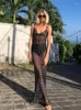 Robes décontractées Mode noire Polka Dots Sundress Voir à travers Spaghetti Strap Maxi Robe Femmes Vêtements d'été Party Slip