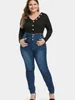Jeans de talla grande para mujeres pantalones de mezclilla con alto contenido de alimentación para un botón de estilo grande de curva craque de cintura frontal OUC078 240202