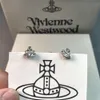 惑星イヤリングデザイナーヴィヴィアンのためのVivienenwestwoods 24 New Western Empress Dowager Lite Love Earrings女性ライトファッションコンパクトミニPl