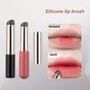 Make-upborstels Draagbare siliconen lippenborstel Applicatorfilm met deksel Mini Soft Head Concealer Lipstick Cosmetics