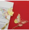 Marque-pages en métal papillon fleur, pompon creux exquis, pendentif, Clip de livre, outil de lecture pour étudiants, fournitures de papeterie scolaire