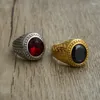 Cluster Ringe Männer Edelstahl Ring Vintage Gold Farbe Rot/Schwarz Kristall Mode Party Männlichen Schmuck