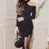 Casual Kleider Winter Cut Out Halter Frühling Frauen Mantel Schwarz Kleid Weibliche Mode Solide Lange Seeve One-schulter Club party