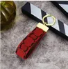 2023 Designer Keychain Key Chain Buckle lovers Car Keychain Handmade Leather Keychains Men Women Bags Pendant Accessories 7 Color