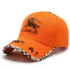 2024 Nieuwste stijl Luxe designer hoed geborduurde baseball cap vrouwelijke zomer casual casquette honderd nemen zonwering zon brief hoed Loem Ball Caps 01