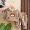 Kledingsets Kinderwinterbaby Fleece trui met capuchon Sportset Beer Pluche Verdikking Warm Casual driedelig