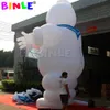 10mH (33ft) Avec ventilateur en gros Ghostbuster gonflable géant sur mesure reste puft Marshmallow Man avec bannière publicitaire lumières LED pour la décoration d'Halloween