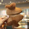 Pluche warme kindersnowboots Babymeisjesschoenen Katoenen schoenen Eerste wandelaars Antislip babylaars Peuterschoenen 240129