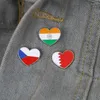 Spille 2024 Cuore Spilla nazionale mondiale in metallo Bandiera personalizzata Distintivo esclusivo Repubblica Ceca India Singapore Commercio all'ingrosso