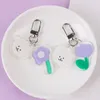 Keychains Cartoon Little Sheep Lamb Keychain for Women Trinket Akryl Love Heart Flower Pendant Girls School Bag Tillbehör