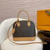 Ladies Casual Designe Luxury Shell handBag Totes Handbag Shoulder Bag Crossbody Mirror Quality BB Purse Pouch 240215