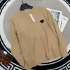 Tasarımcı Kadın Kazak 2024 Moda Sweaters Kalp Göz Nakış Hardigan Hoodies Lady Sweatshirt Mektupları Yüksek Sokak Elemanları Sweaters Yüksek Kalite