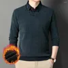 Pulls pour hommes Chasque à plaid quotidien à plaid quotidien avec un pull élastique à bouton chaud en peluche épais pour l'hiver à manches longues hivernales