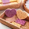 Bakning Mögel Alla hjärtans dag Cookie Embionser Fondant Biscuit Mold English Letter Geometric Love Pattern 3D Cake Emponsing Tools